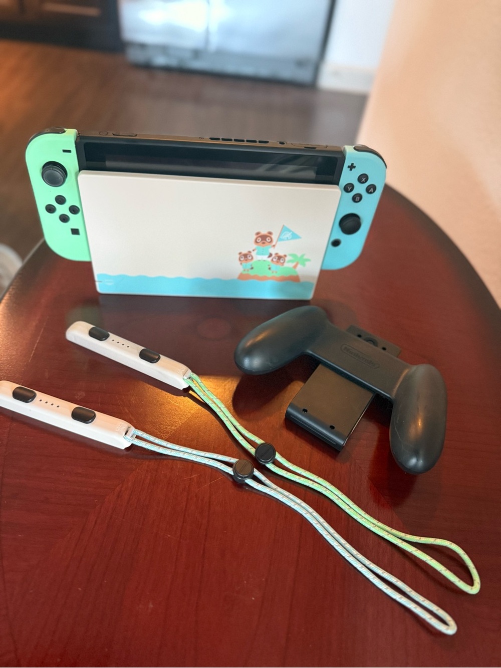 Nintendo Switch Animal Crossing Edition V2 - Barely Used - Complete Bundle